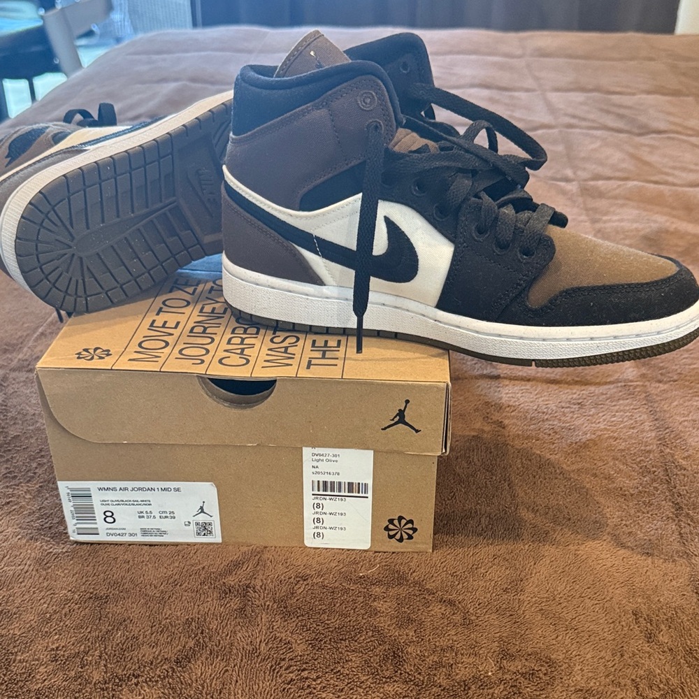 Nike Air Jordan 1 Mid SE Brown Black White Sneakers